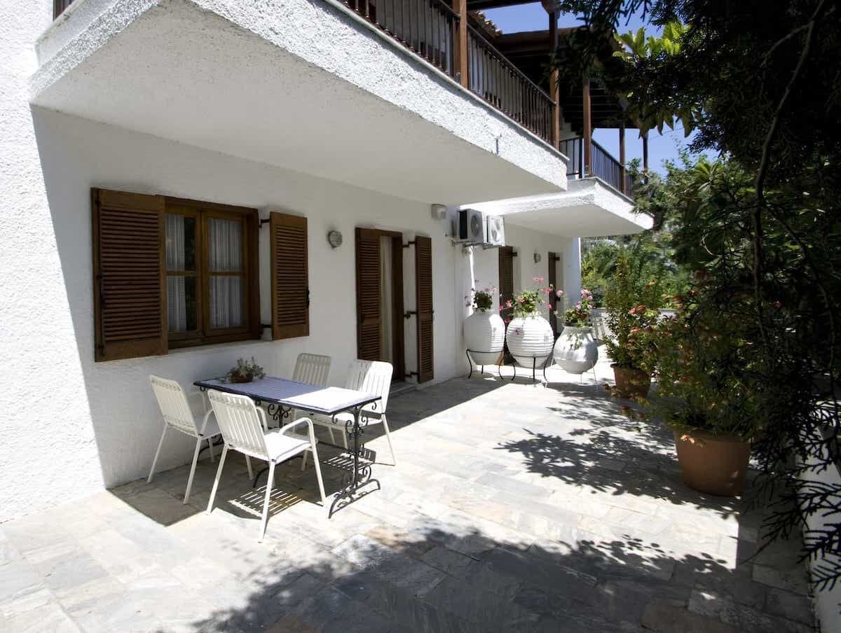 Ground Floor photo 3